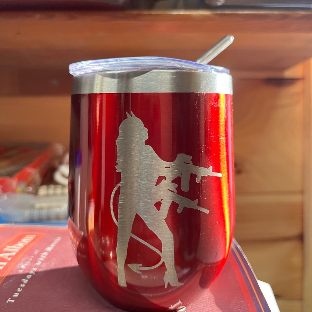 Funny She Devil Mug, Dual-wielding AR-15 grunt style